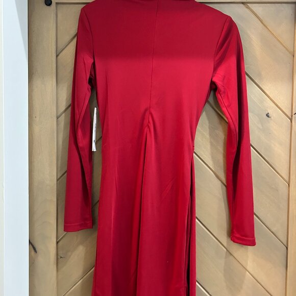 Aqua brand red turtleneck mini - Picture 4 of 7